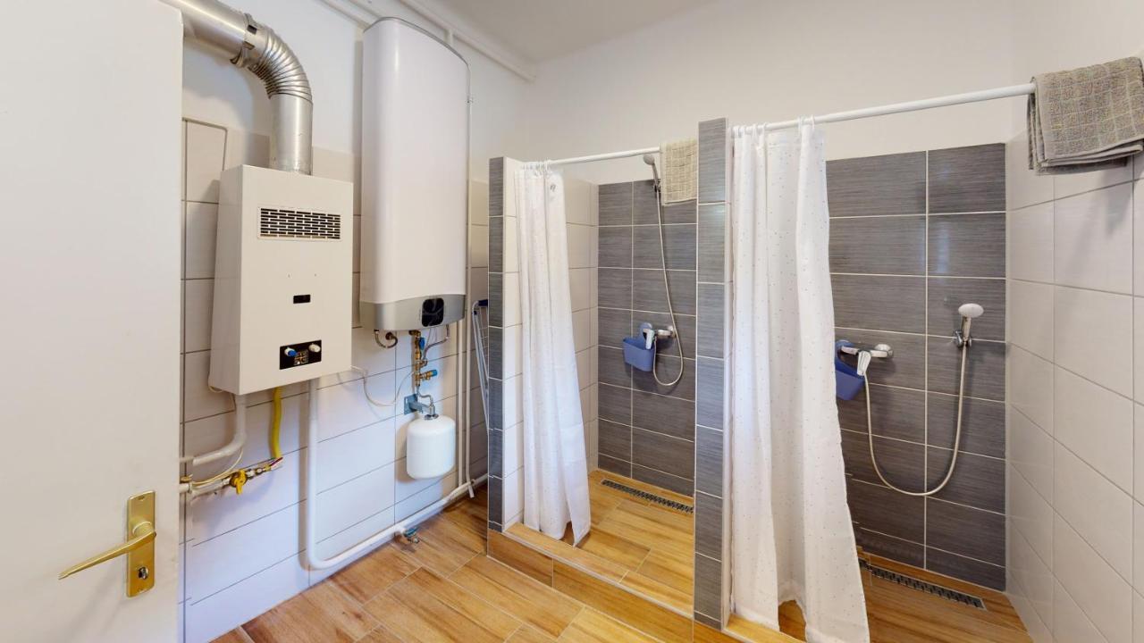 Family Apartman Мішкольц Екстер'єр фото